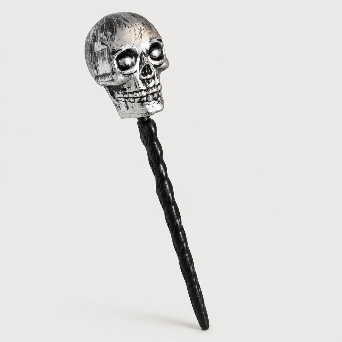 65 cm gümüş eskitme kuru kafa başlı siyah saplı Halloween gürz aksesuarı