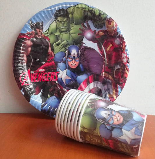 Avengers Temalı Tabak Bardak Seti – 8+8 Parça