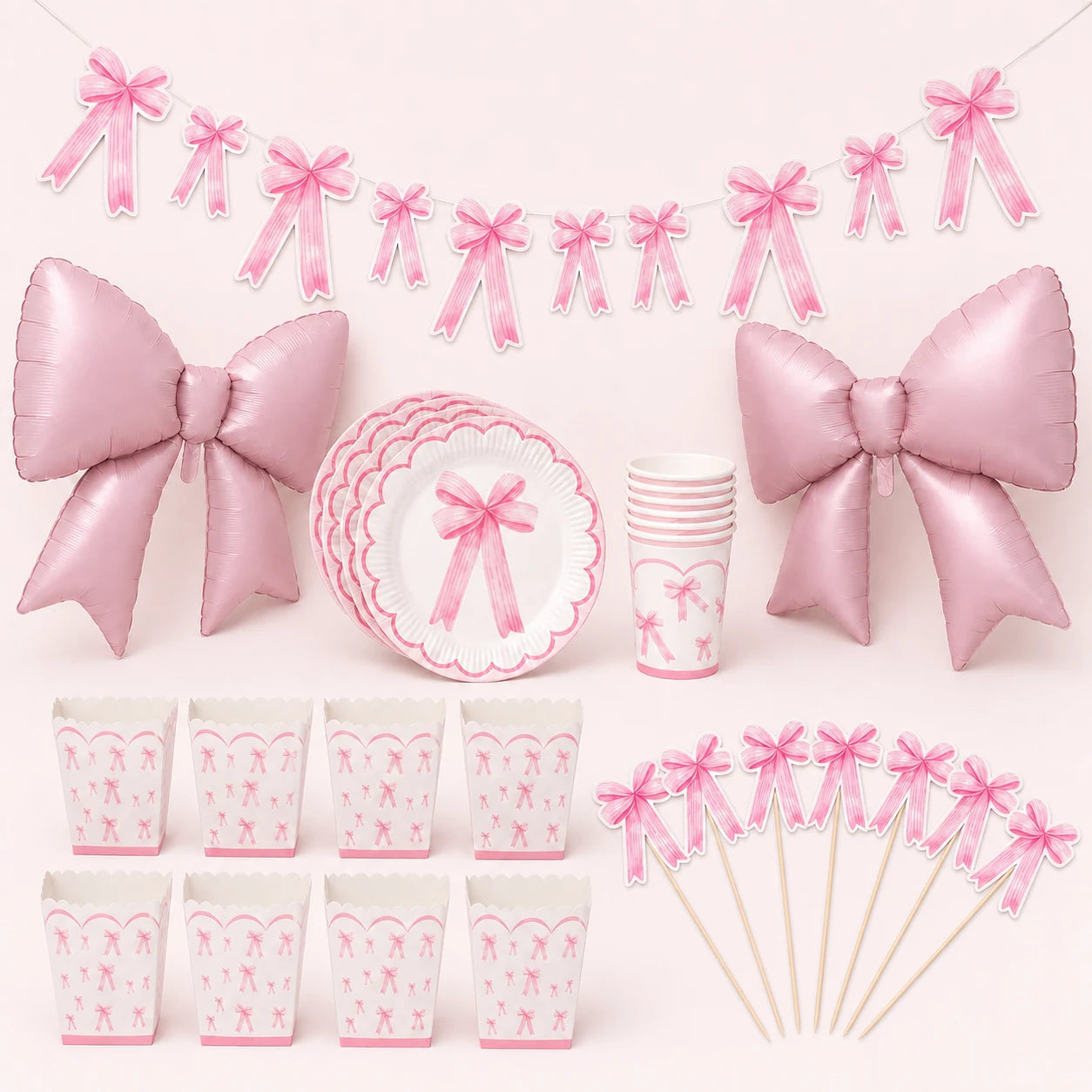 Pembe fiyonk parti seti paket içeriği; tabak, bardak, mısır kutusu, kürdan, banner ve iki folyo balon