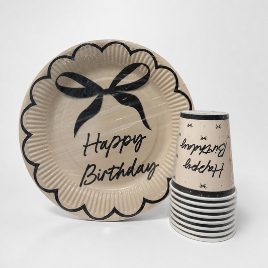 Siyah Beyaz Happy Birthday Temalı Tabak Bardak Seti – 8+8 Parça